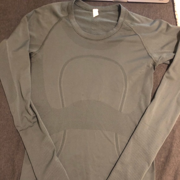 lululemon athletica Tops - Lululemon Long Sleeve